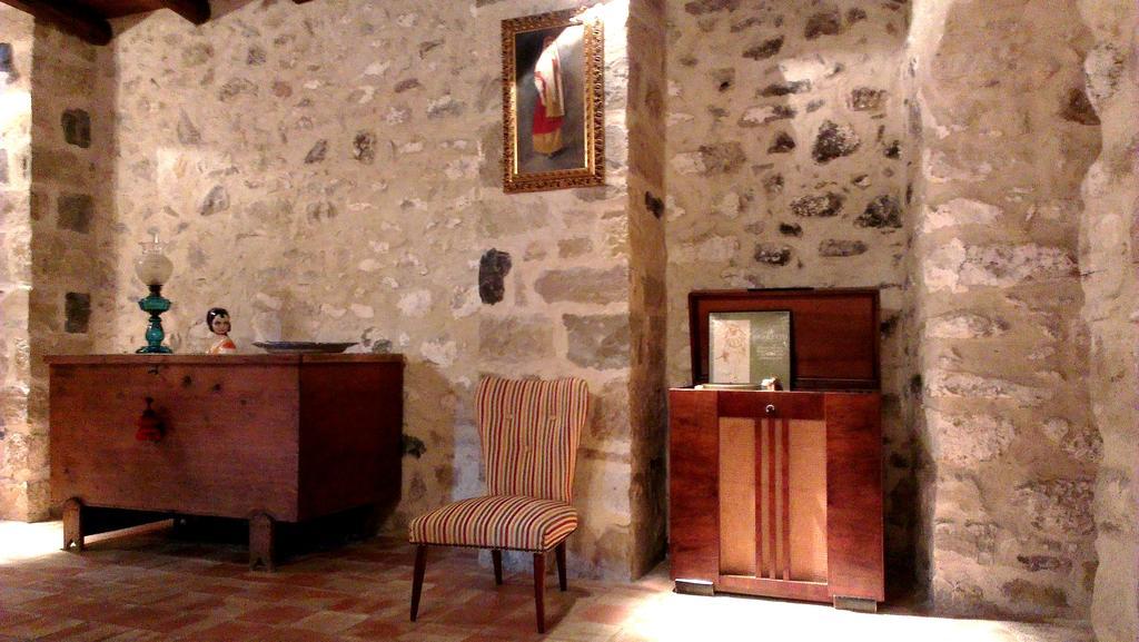 Il Borgo Dell'Arcangelo Tuili المظهر الخارجي الصورة